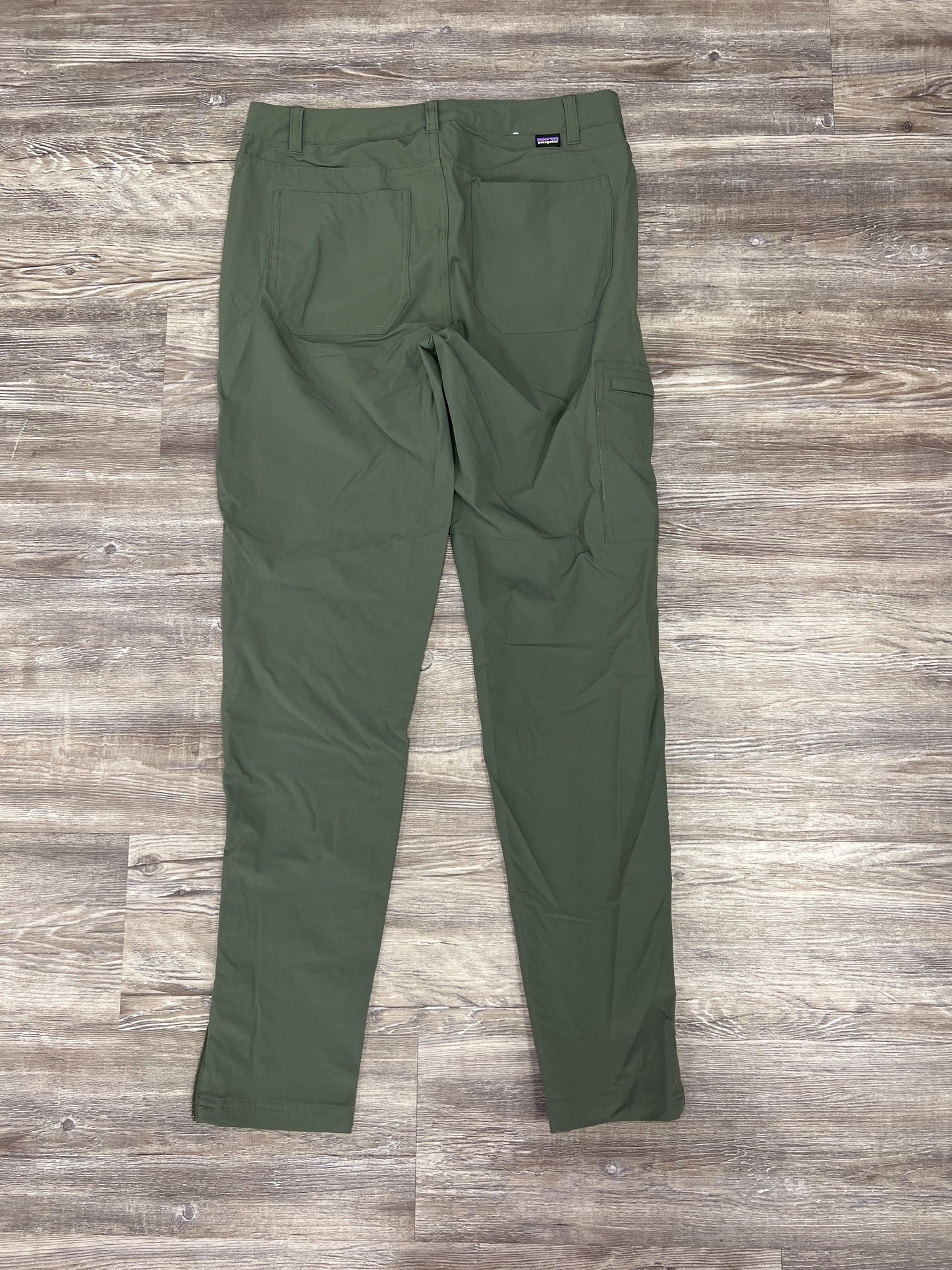 Athletic Pants By Patagonia In Green, Size: 6
