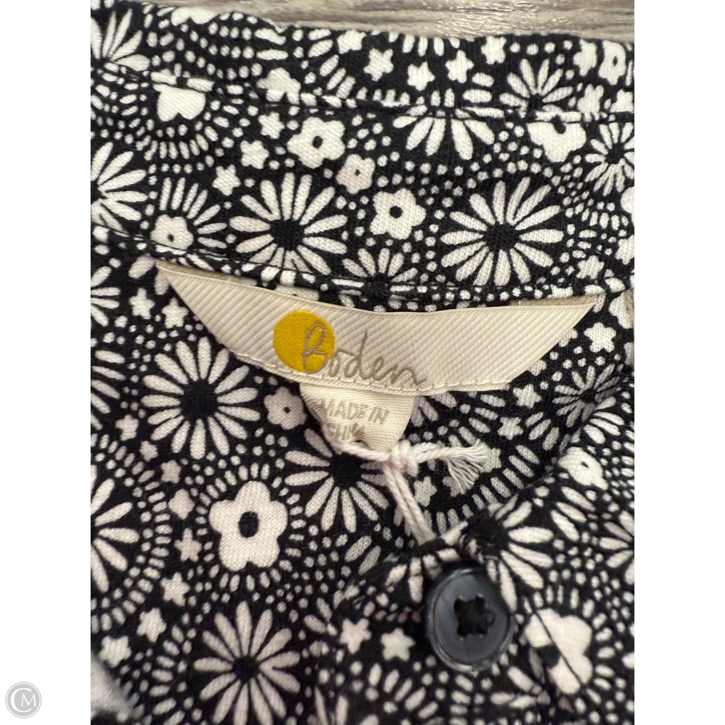 Dress Casual Short By Boden In Black & White, Size: 8