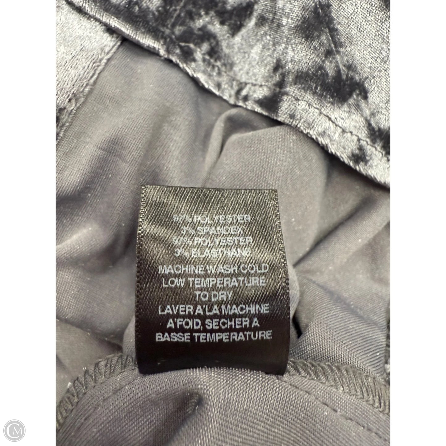 Top Long Sleeve By Amadi In Silver, Size: Xs