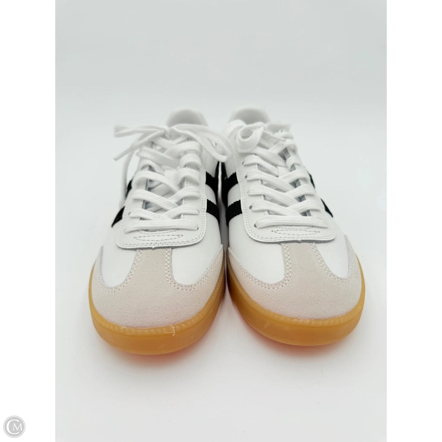Shoes Sneakers By Gola In Black & White, Size: 9