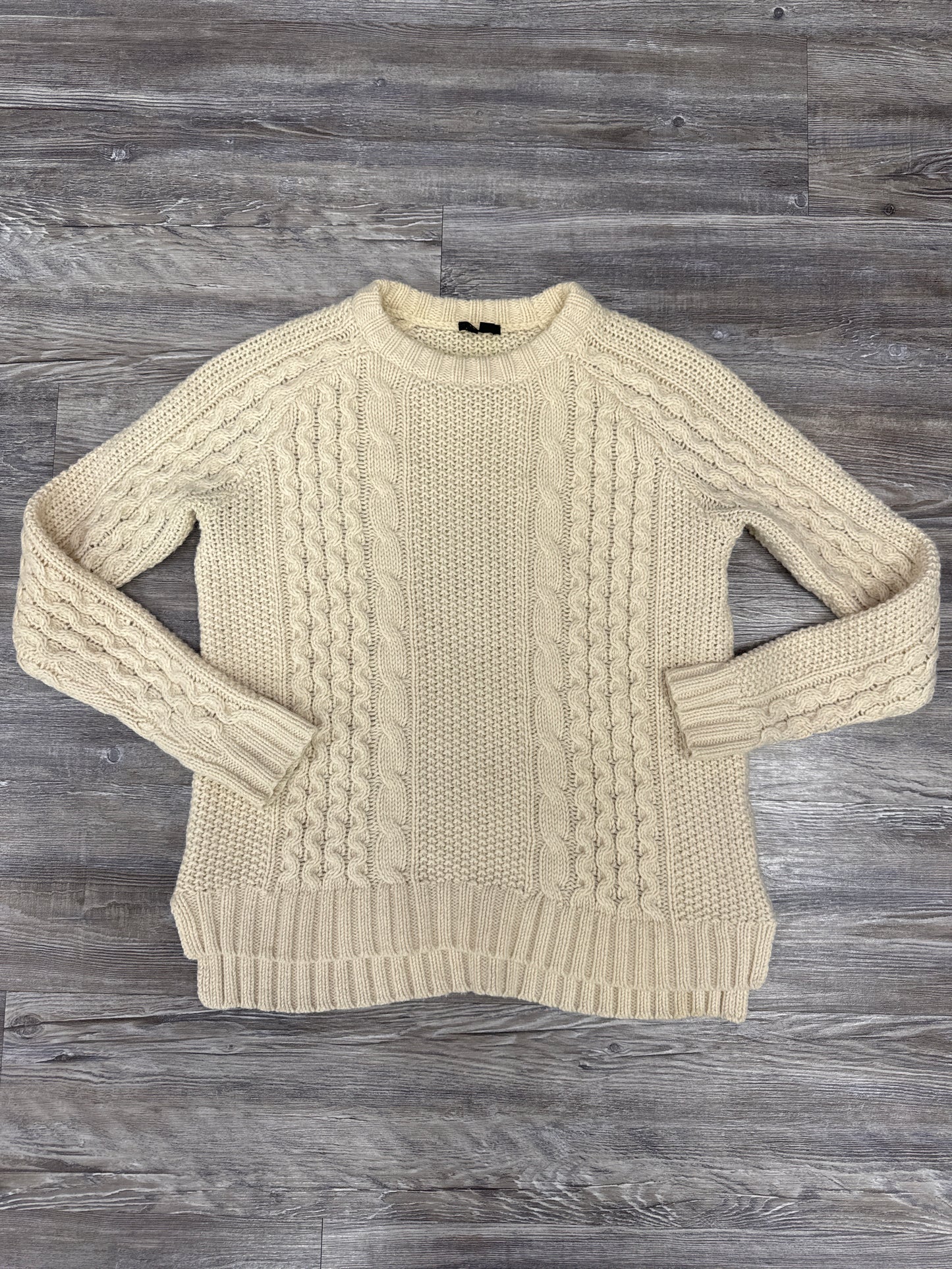 Sweater By Theory In Cream, Size: S