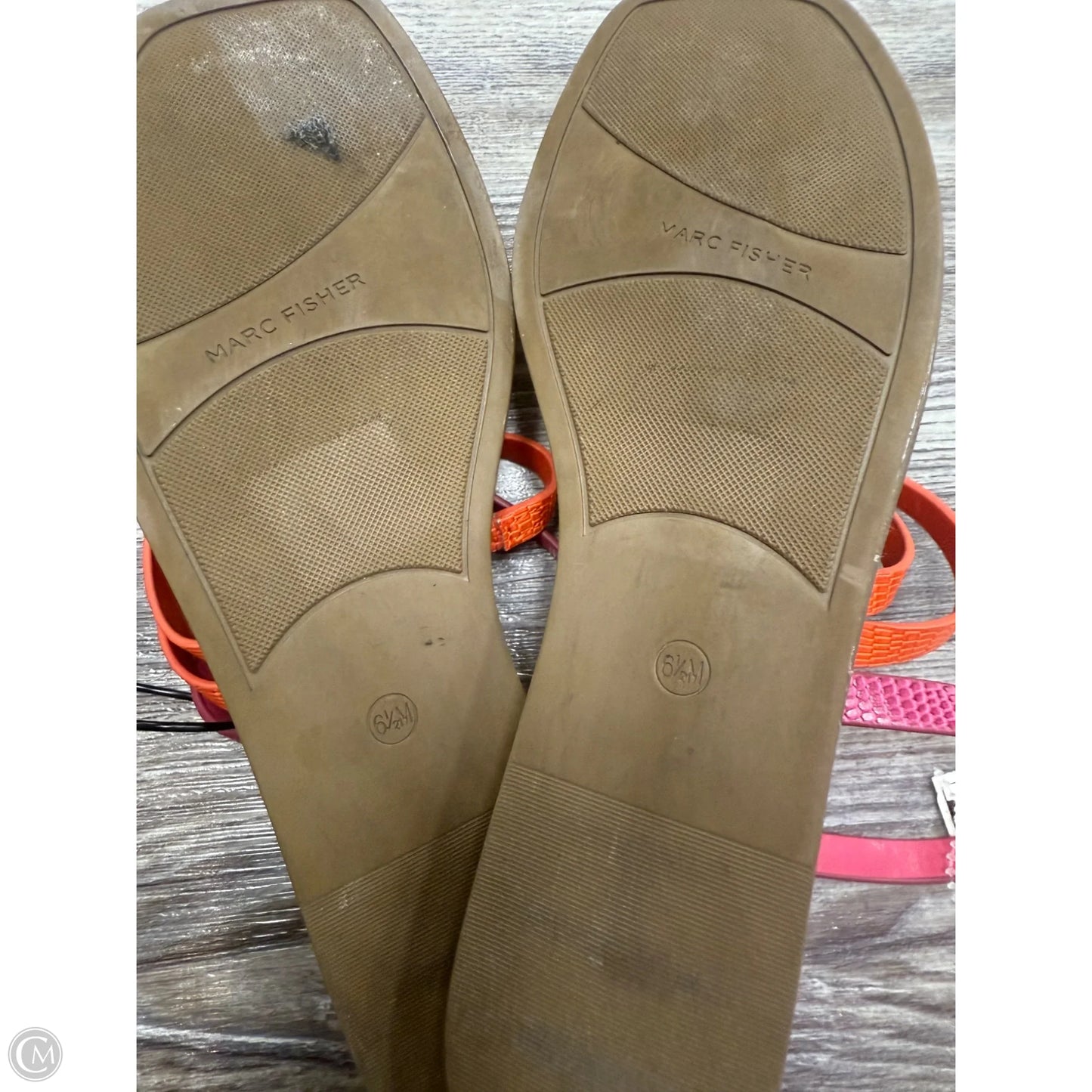 Sandals Flats By Marc Fisher In Tan, Size: 6.5