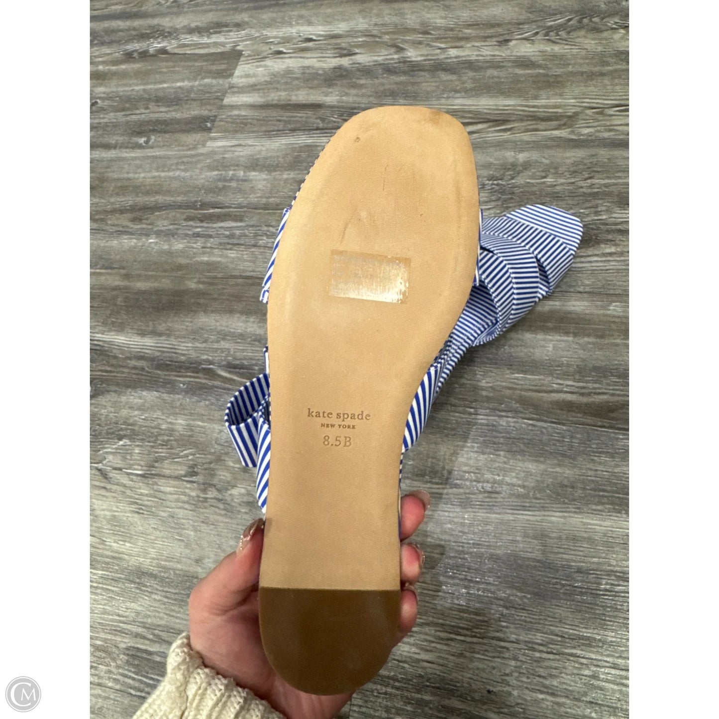 Sandals Designer By Kate Spade In Striped Pattern, Size: 8.5