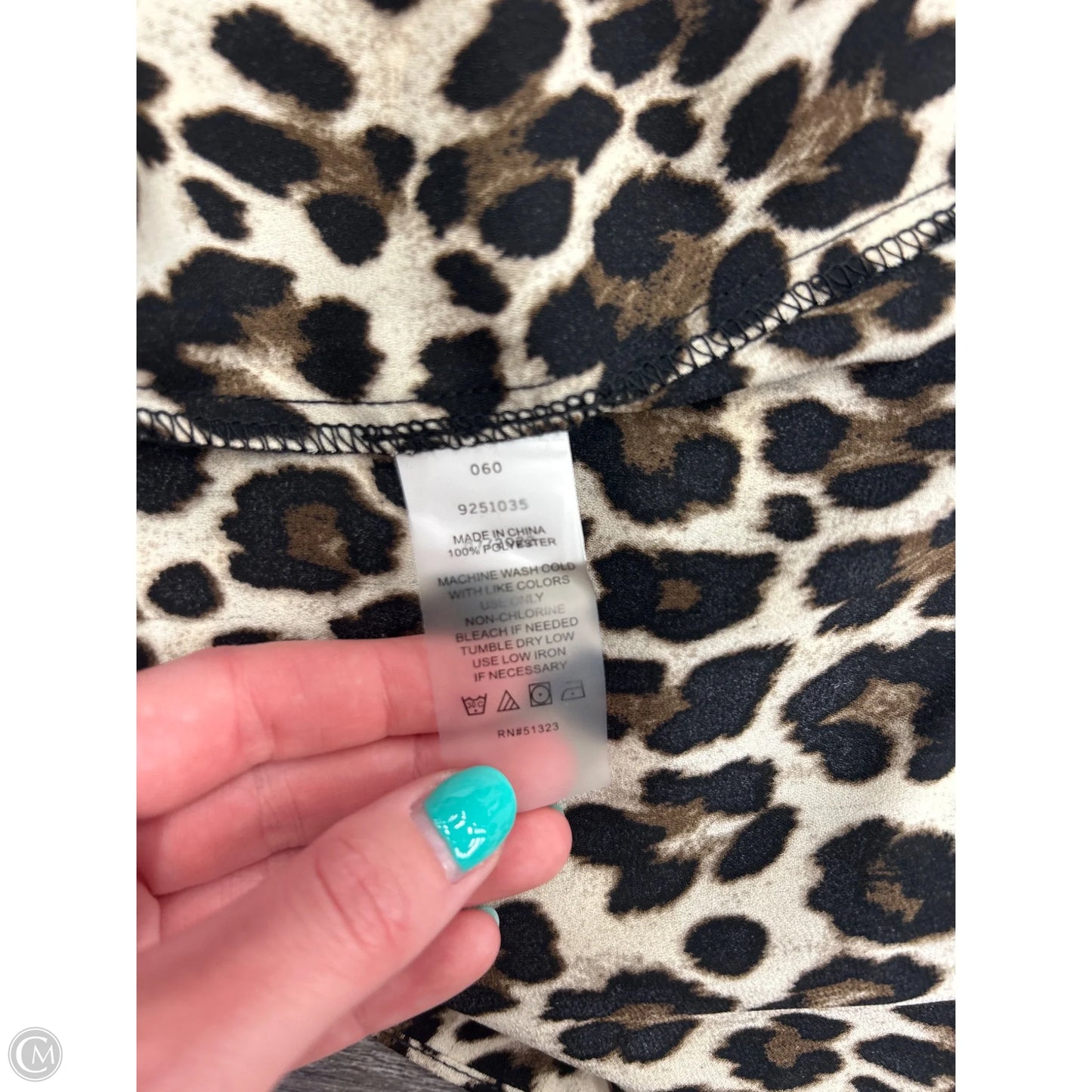 Top Long Sleeve By Vince Camuto In Animal Print, Size: 1x