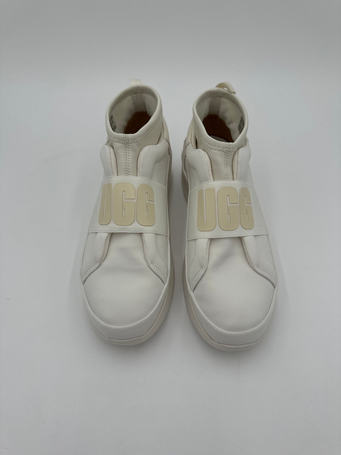 Shoes Sneakers By Ugg In White, Size: 10