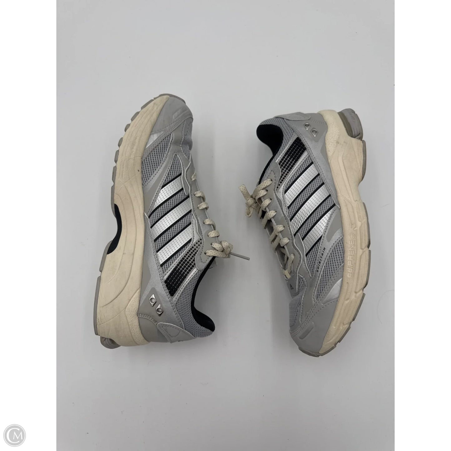 Shoes Athletic By Adidas In Grey & White, Size: 9.5