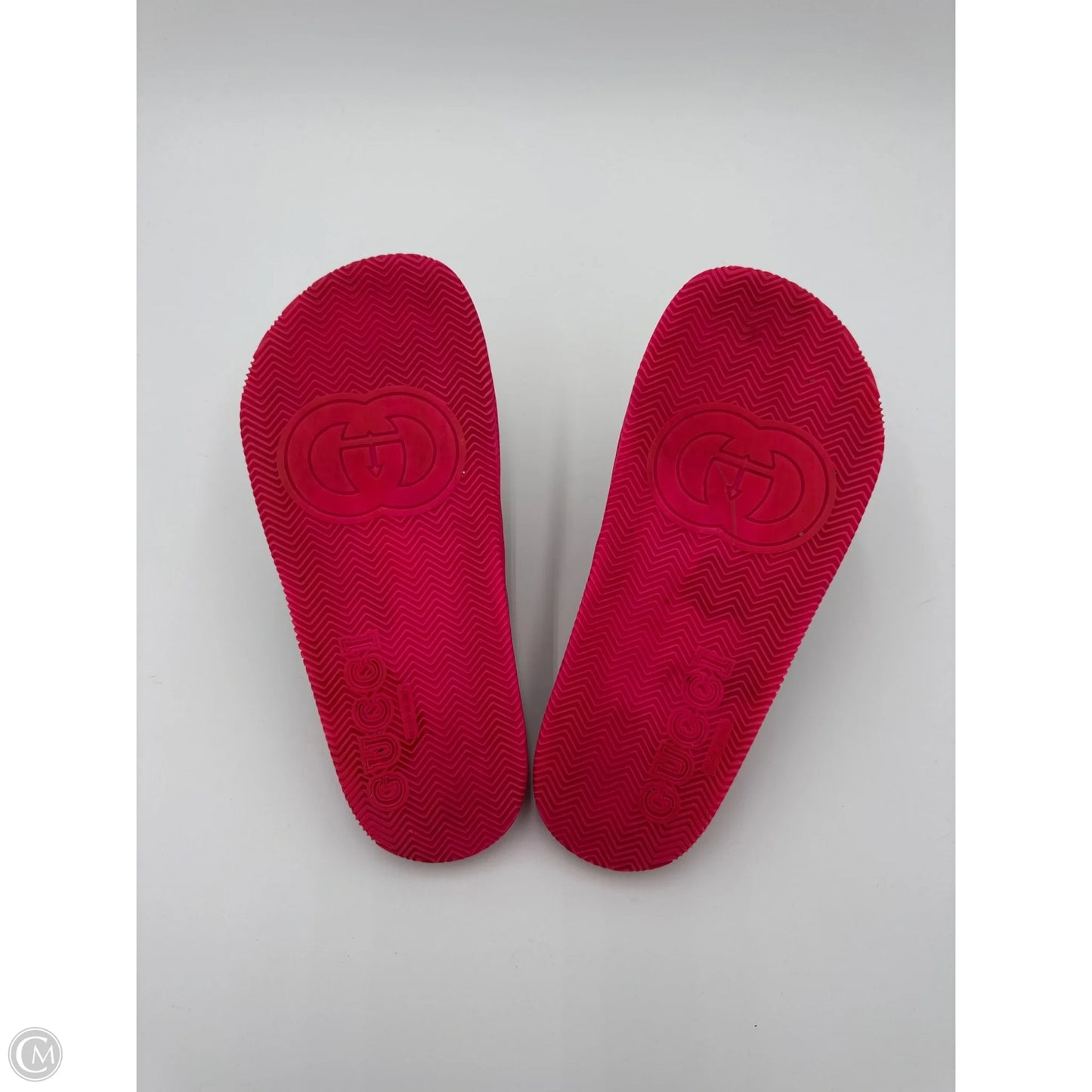 Sandals Luxury Designer By Gucci In Pink & Red, Size: 8.5