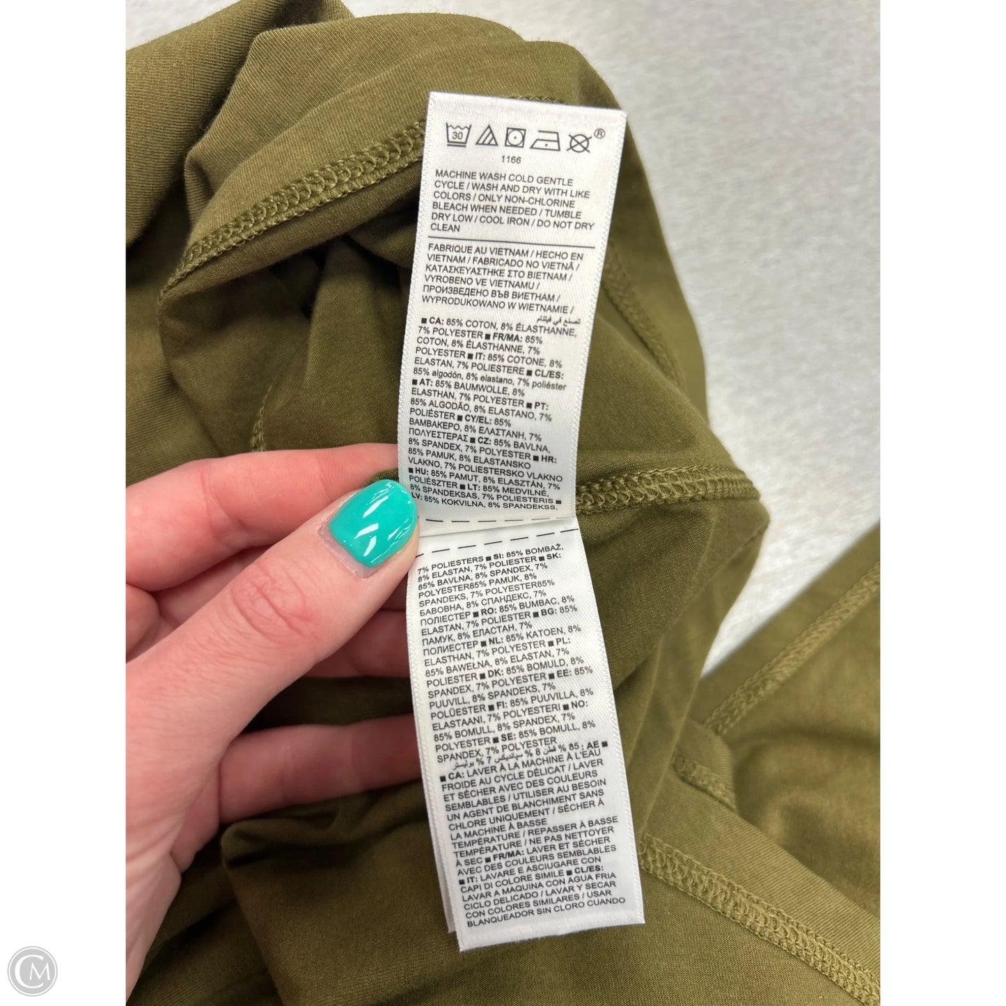 Athletic Top Short Sleeve By Athleta In Green, Size: M