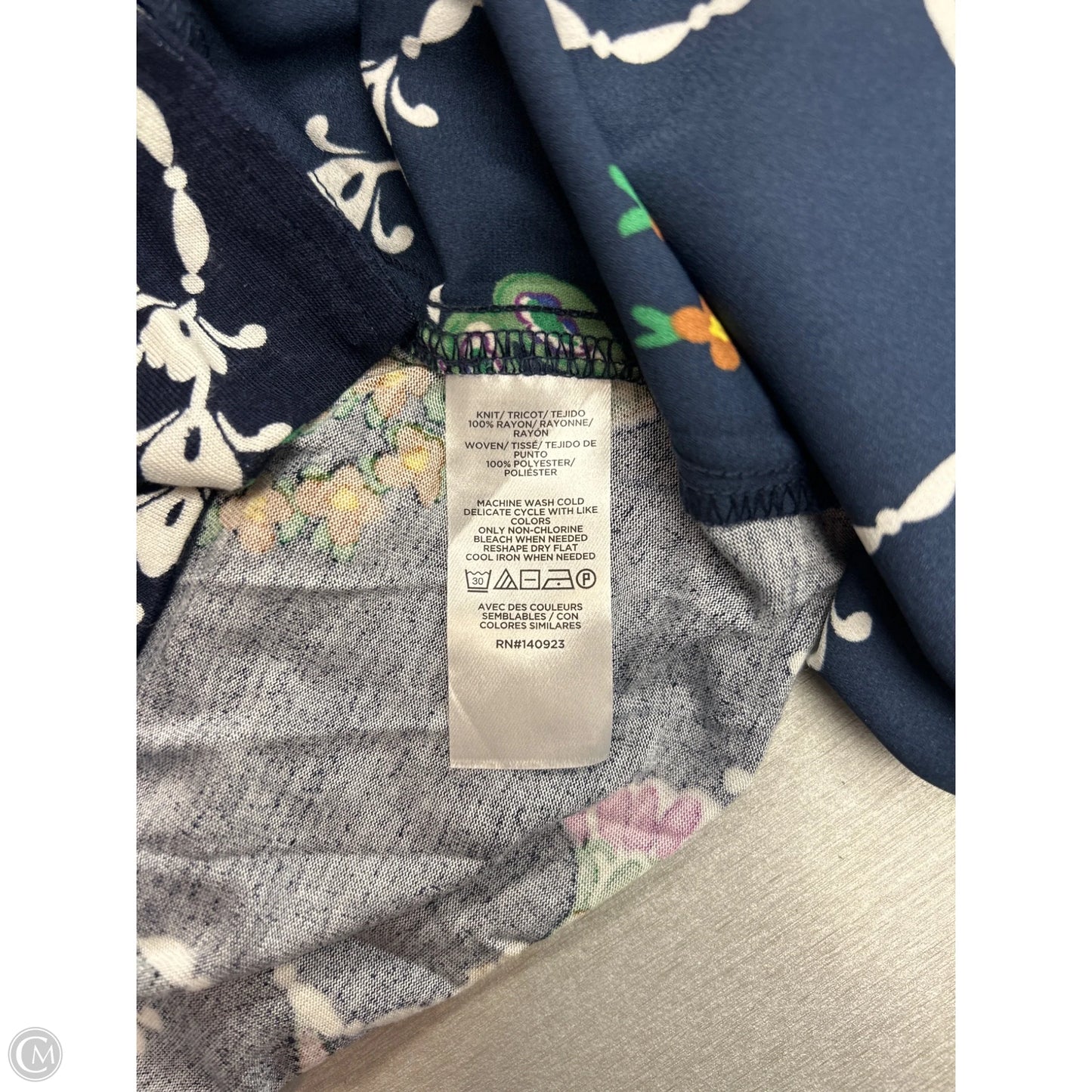 Top Long Sleeve By Loft In Navy, Size: S