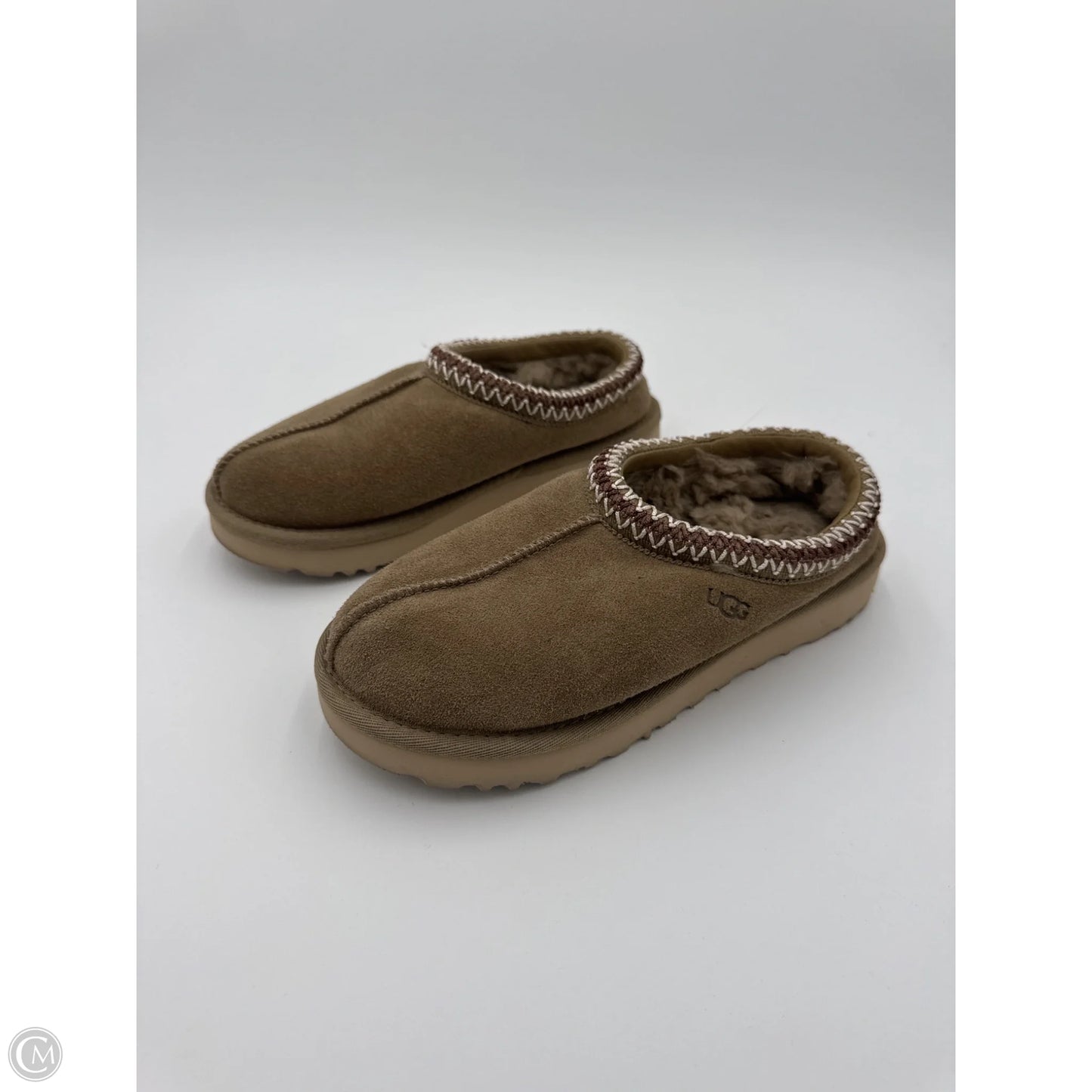 Shoes Flats By Ugg In Green, Size: 6