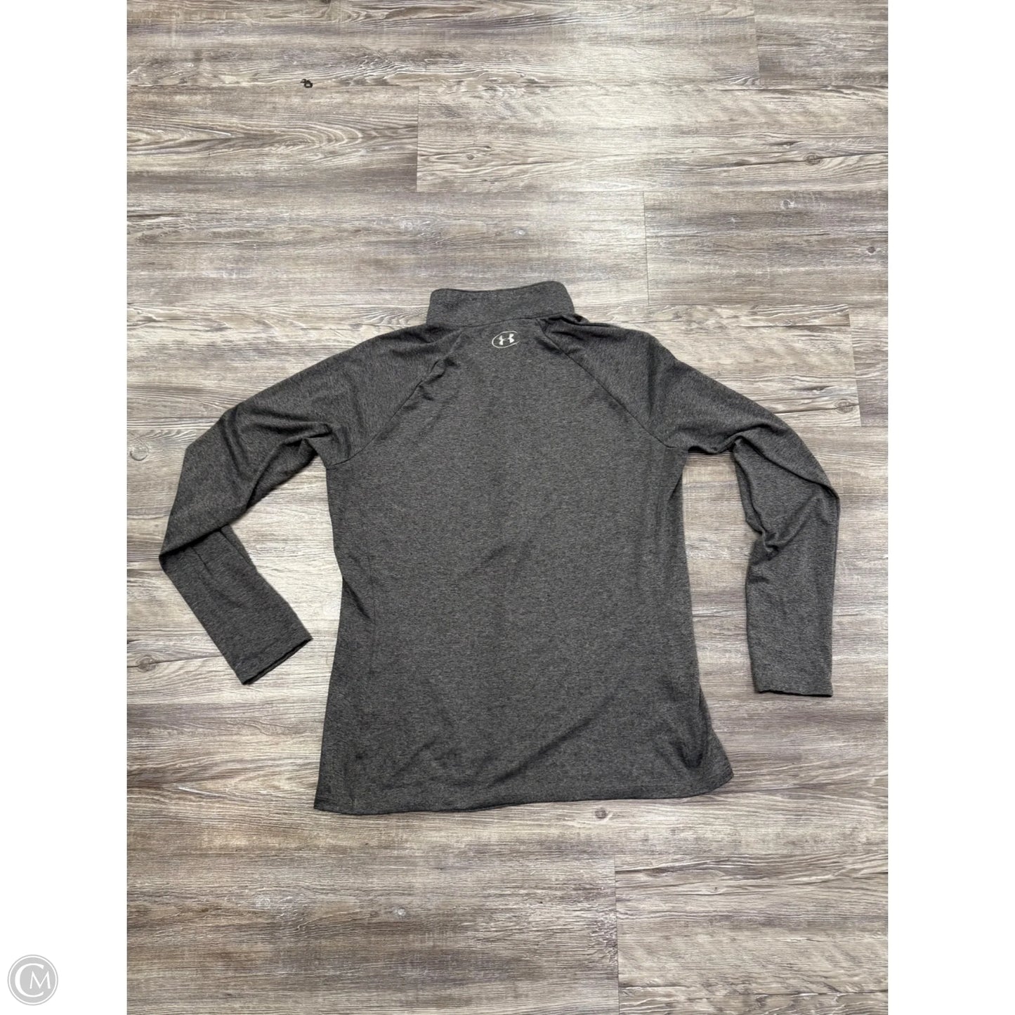 Athletic Top Long Sleeve Collar By Under Armour In Grey, Size: L