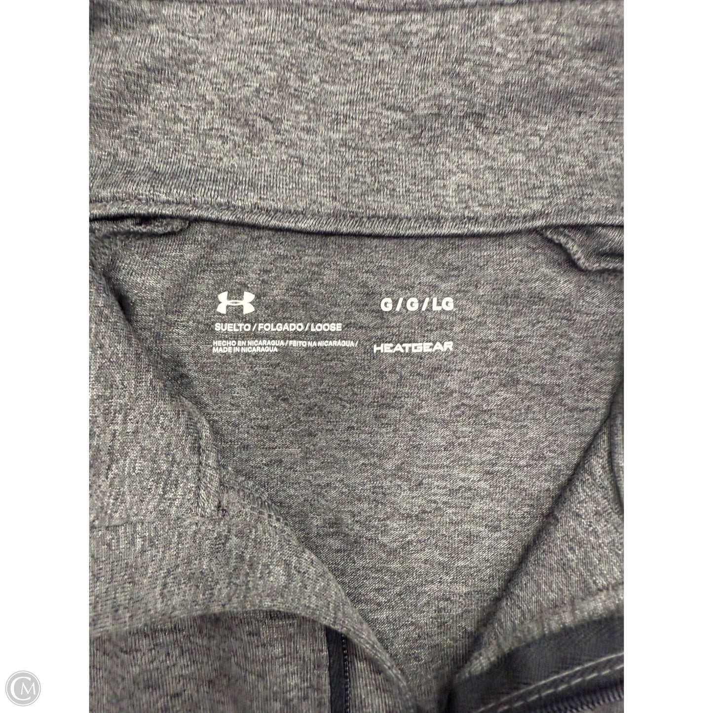 Athletic Top Long Sleeve Collar By Under Armour In Grey, Size: L
