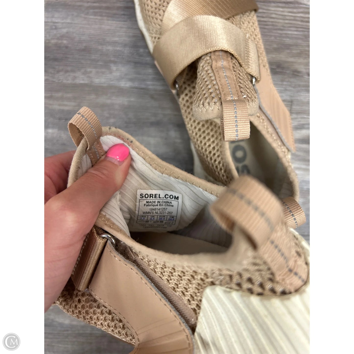 Shoes Sneakers By Sorel In Tan, Size: 7.5