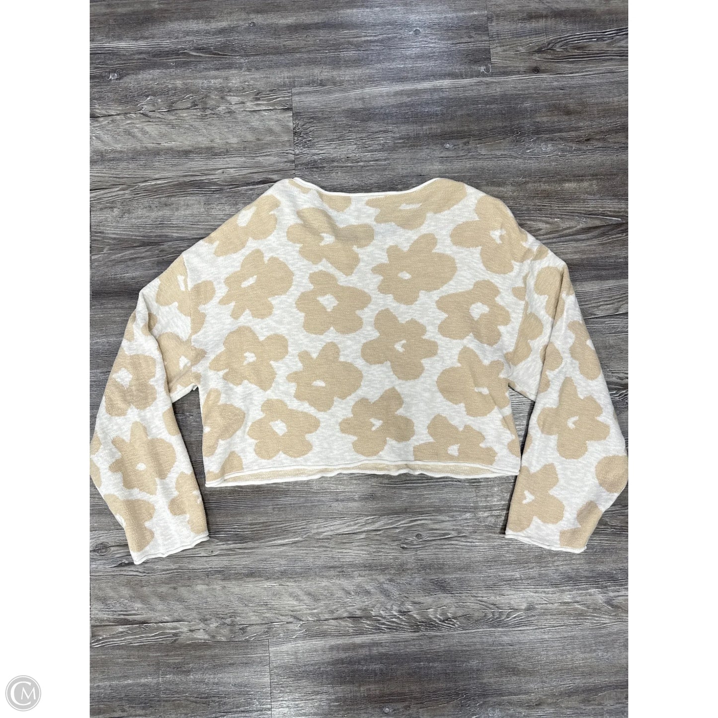 Sweater By Clothes Mentor In Tan & White, Size: S