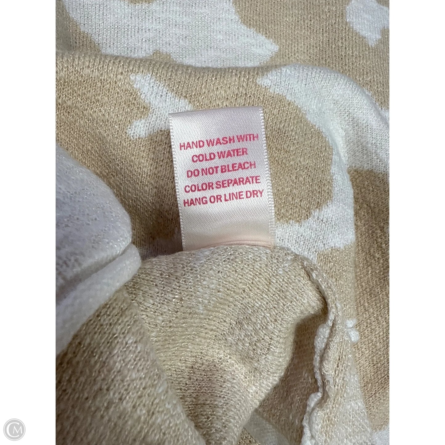 Sweater By Clothes Mentor In Tan & White, Size: S