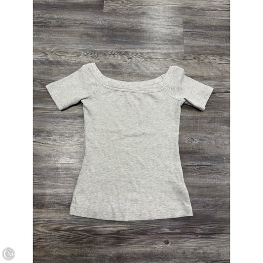 Top Short Sleeve By Citizens Of Humanity In Grey, Size: M