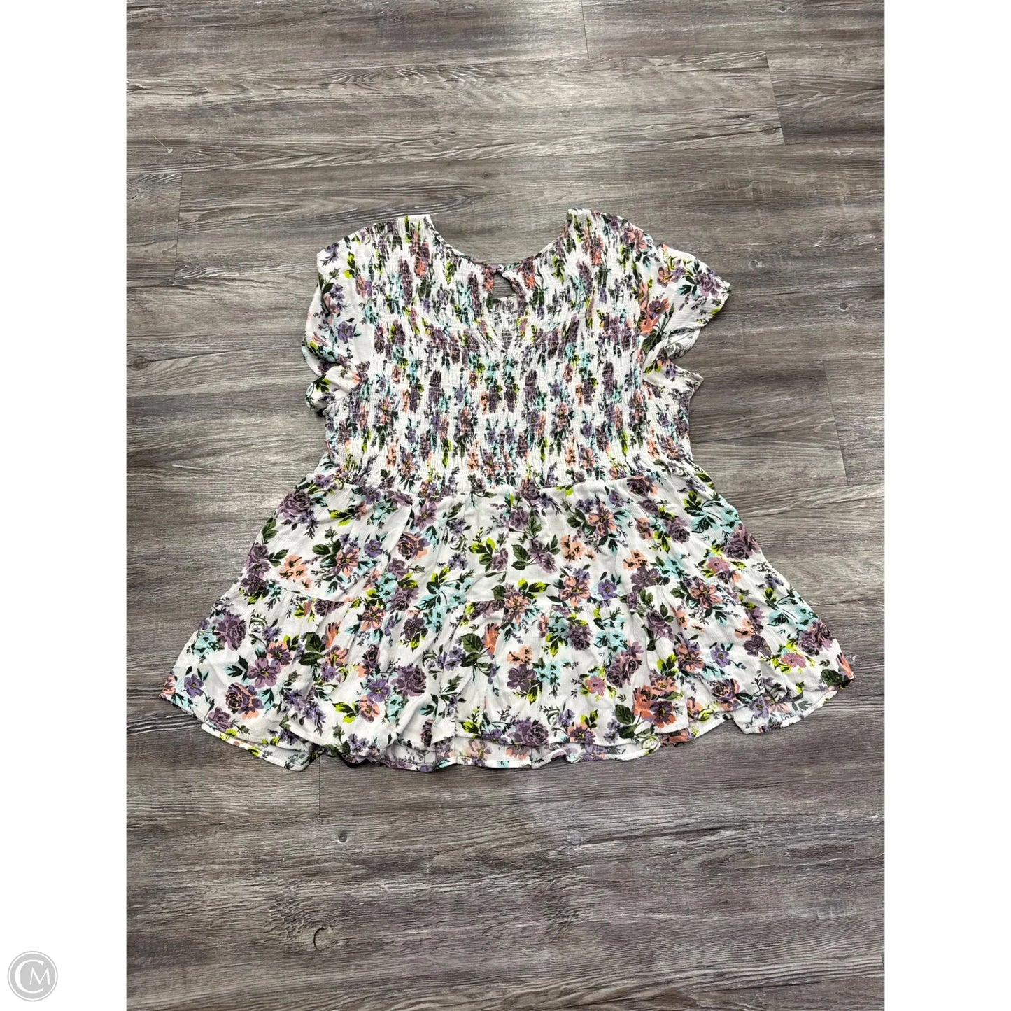 Top Short Sleeve By Torrid In Purple & White, Size: 4x