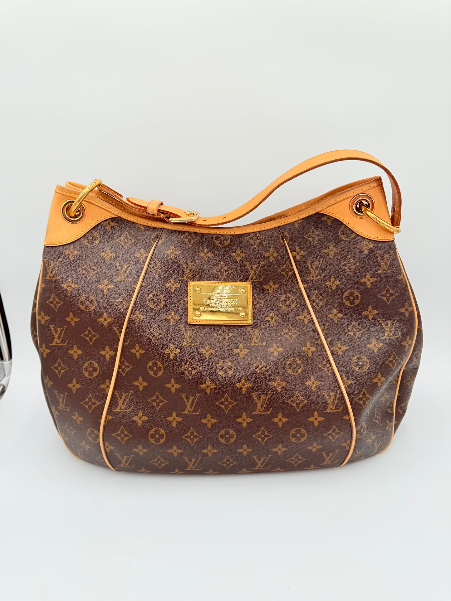 Handbag Luxury Designer By Louis Vuitton In Brown, Size:Large