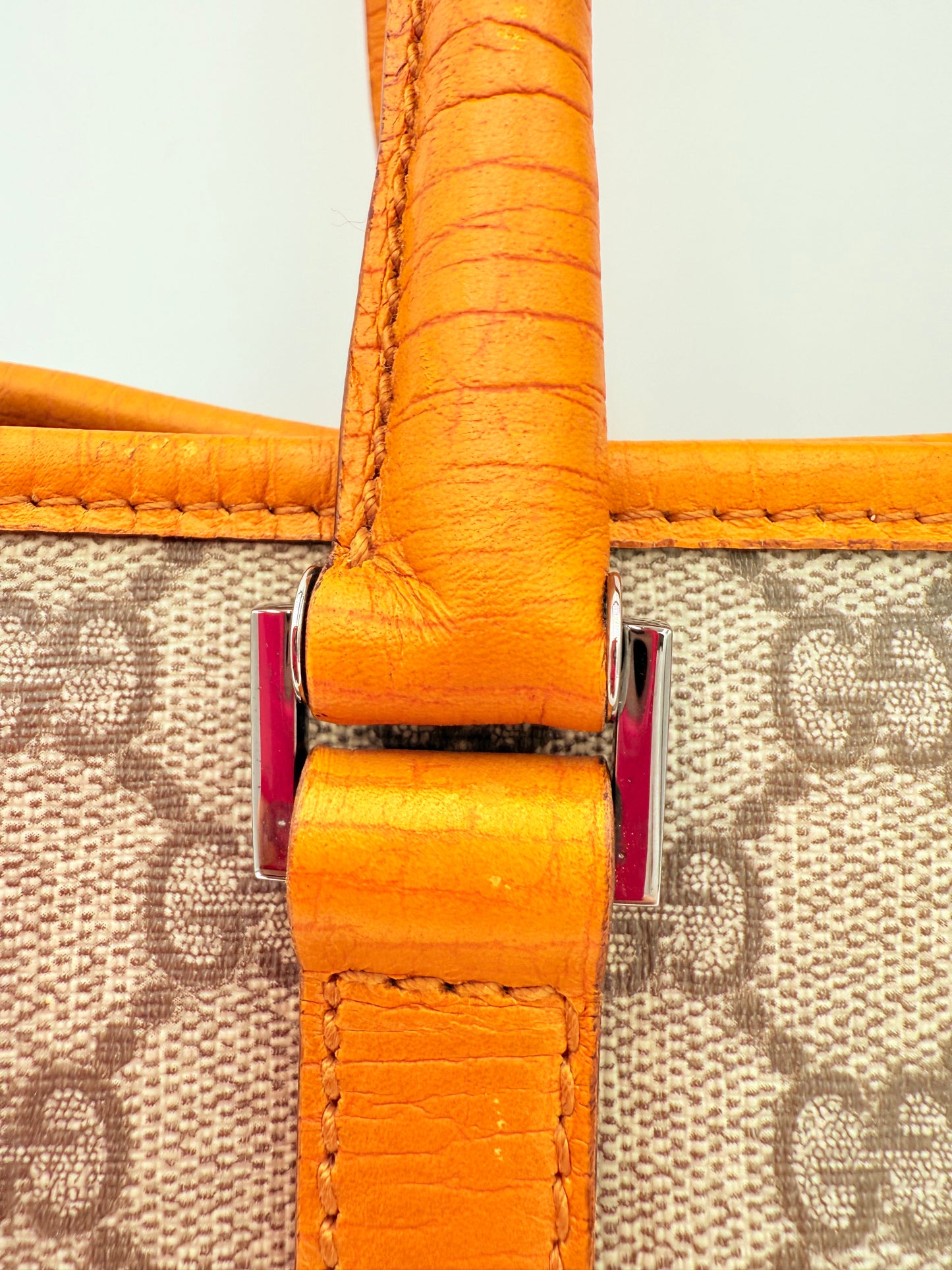 Handbag Luxury Designer By Gucci In Brown & Orange, Size:Medium