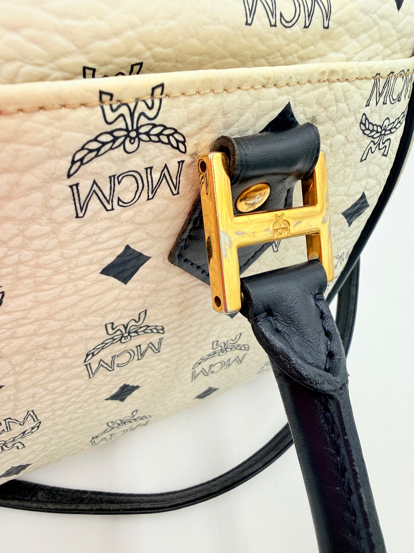 Handbag Luxury Designer By Mcm In White, Size:Medium