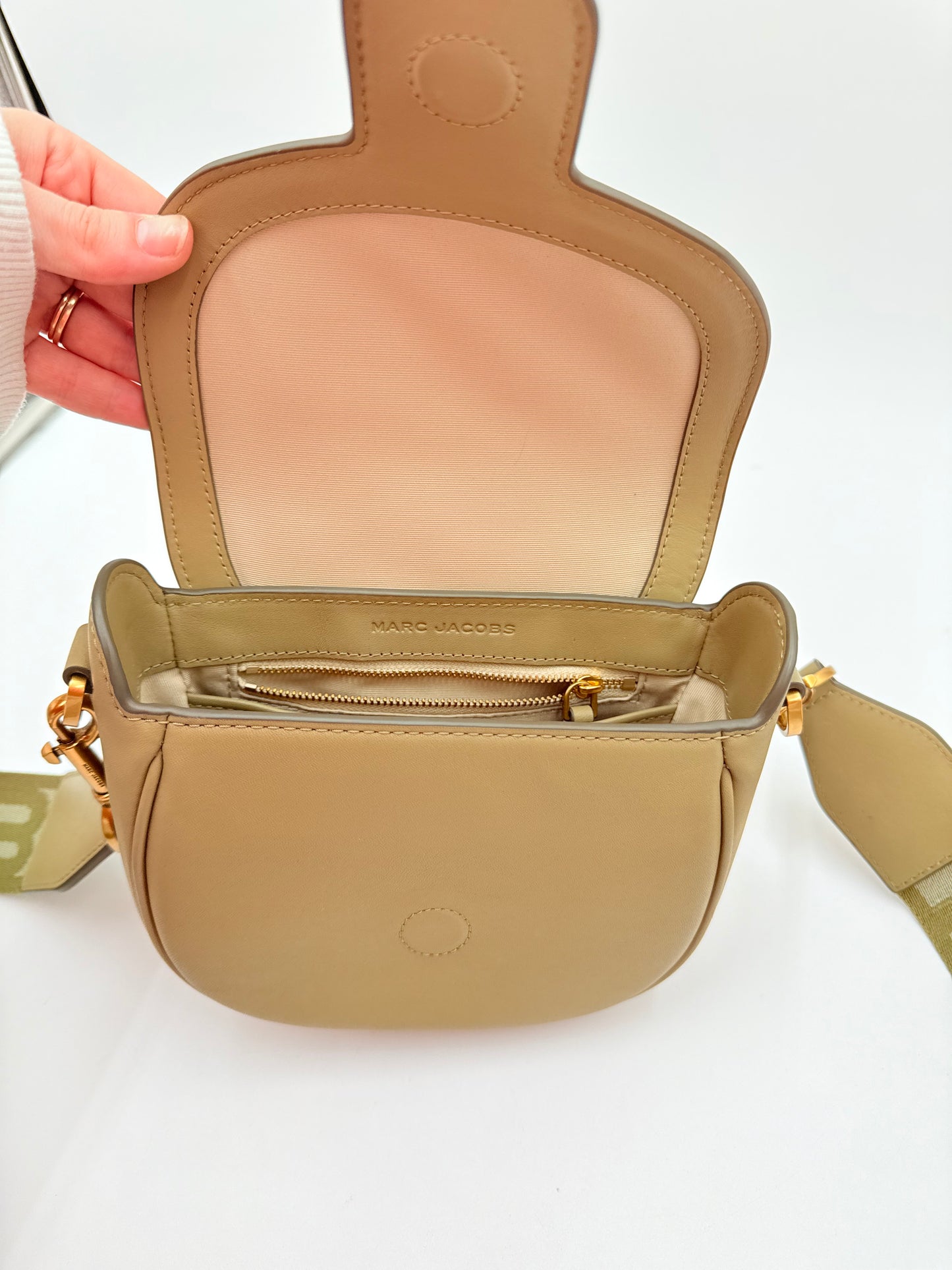 Crossbody Luxury Designer By Marc Jacobs In Green, Size:Small