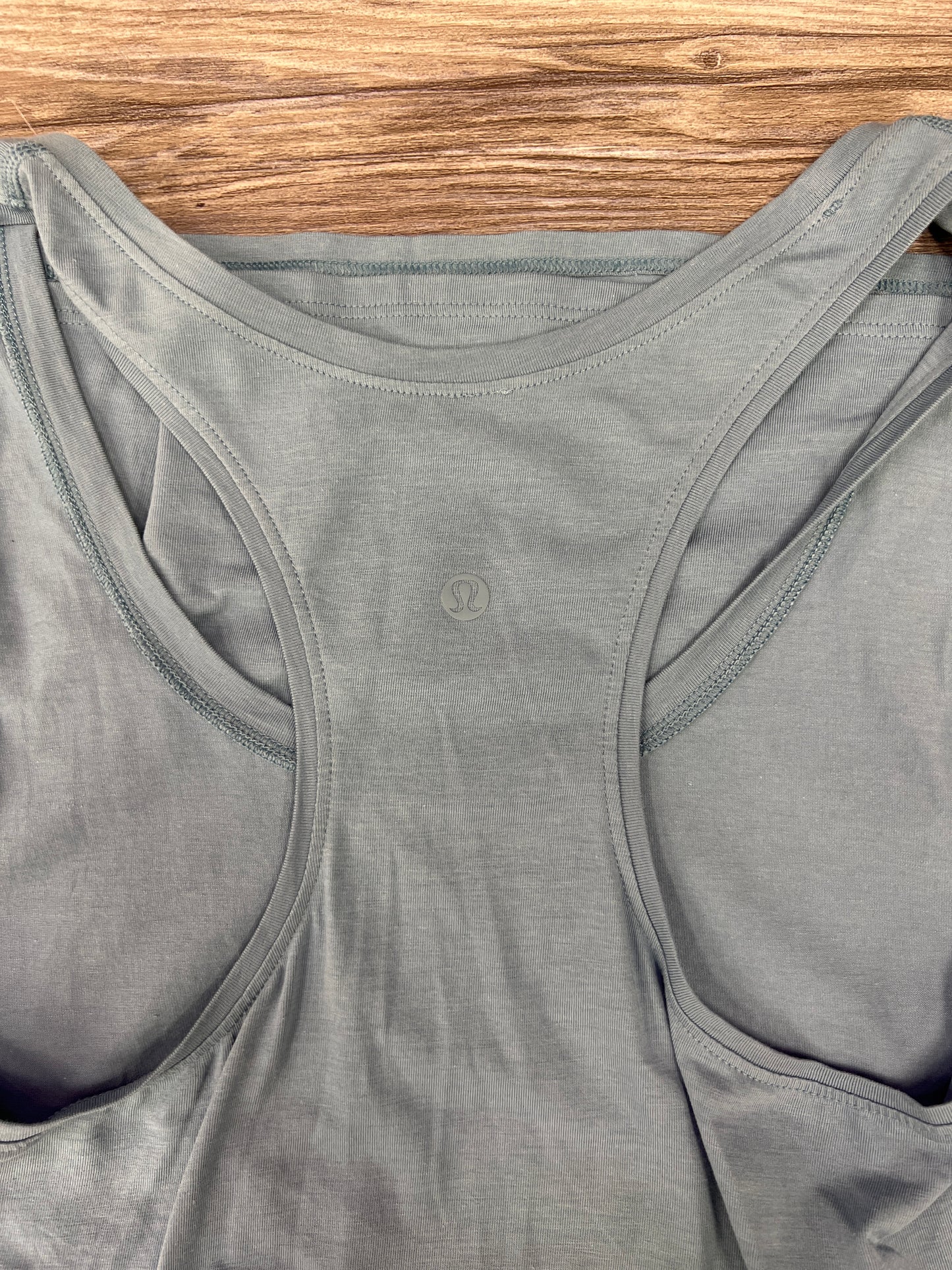 Athletic Tank Top By Lululemon Size: M