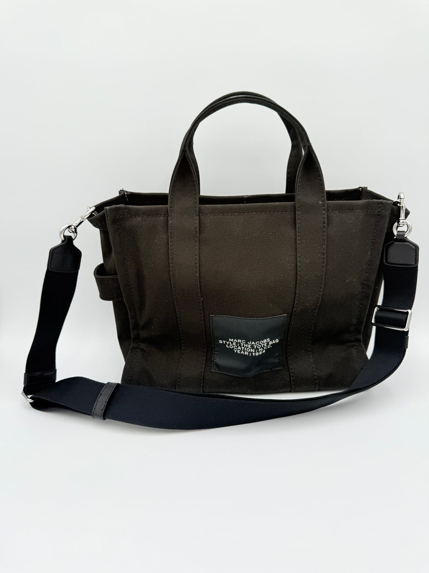 Handbag Luxury Designer By Marc Jacobs In Black, Size:Medium