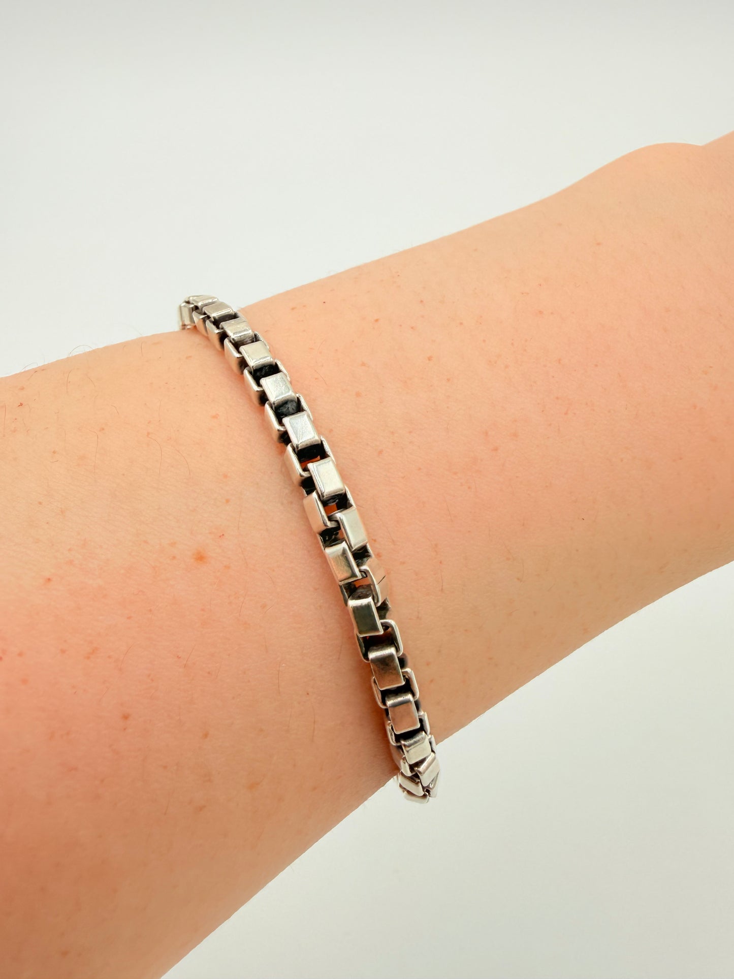 Bracelet Luxury Designer By Tiffany And Company In Silver