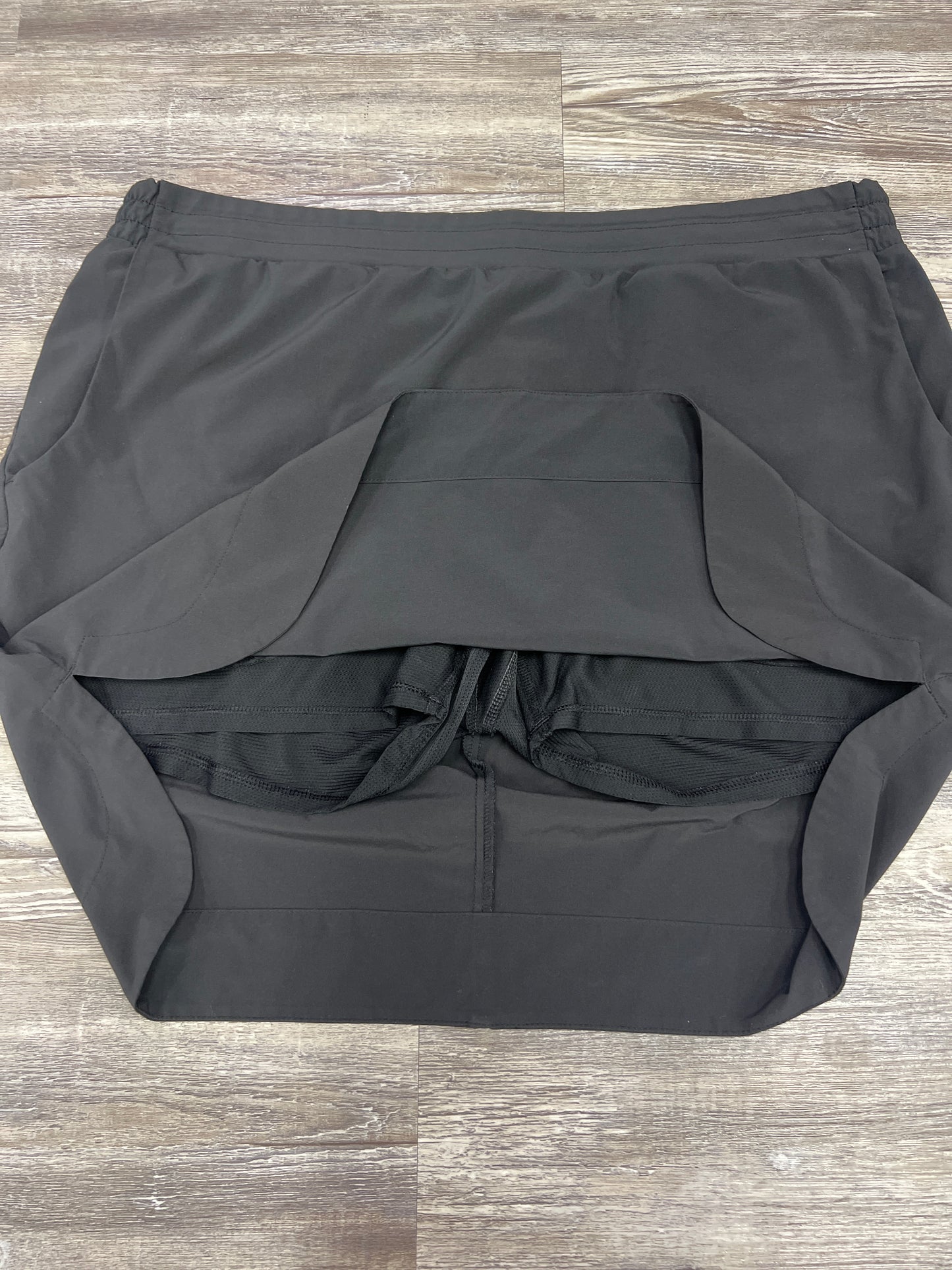 Black Athletic Skort Athleta, Size 2x