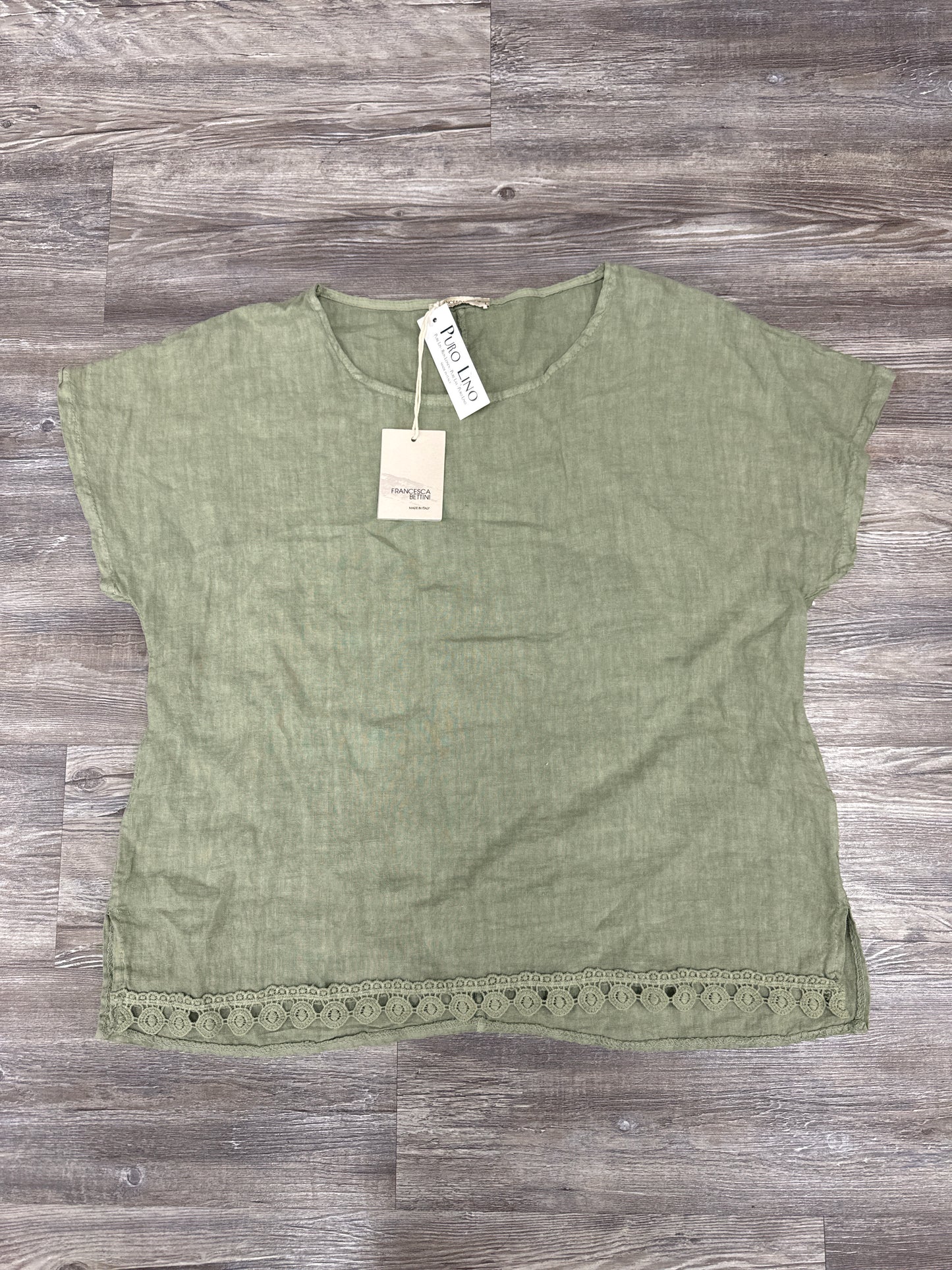 Top Short Sleeve By Francesca Bettini In Green, Size: L