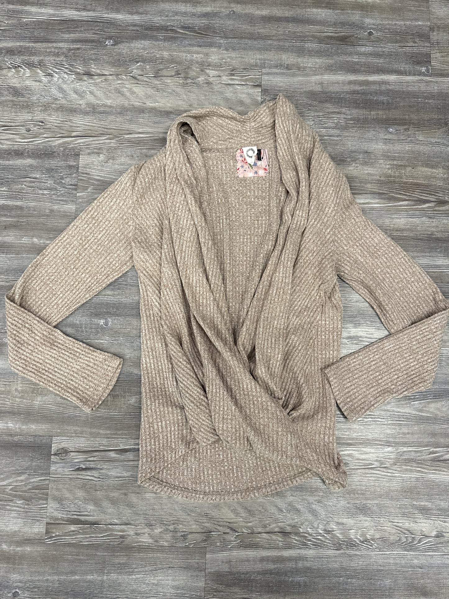 Top Long Sleeve By Akemi And Kin In Tan, Size: M