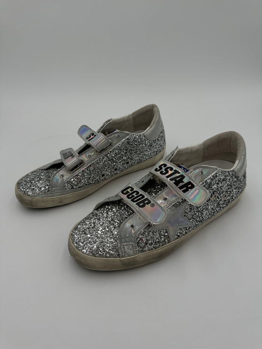 Shoes Luxury Designer By Golden Goose In Silver, Size: 9