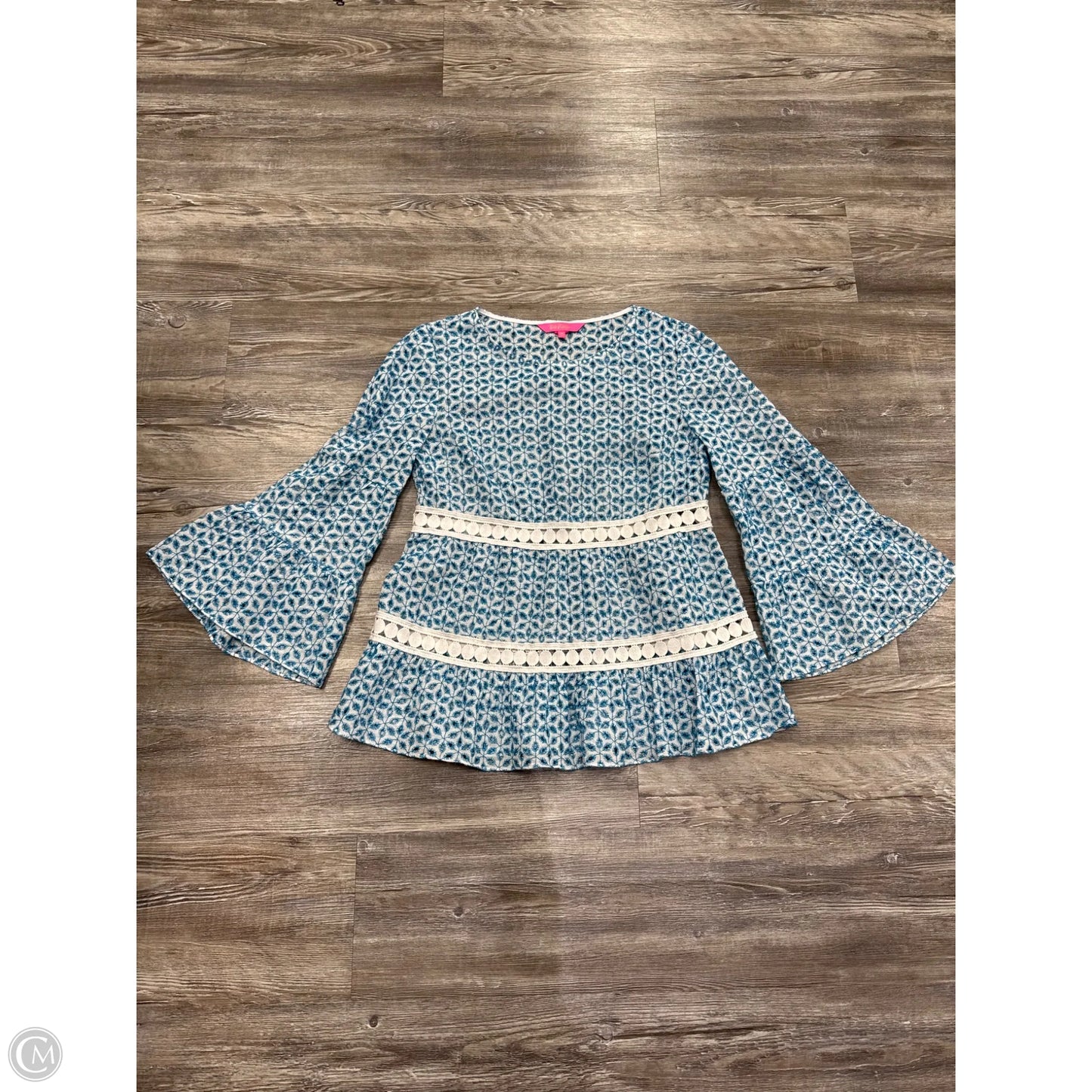 Top 3/4 Sleeve Designer By Lilly Pulitzer In Blue & White, Size: Xs