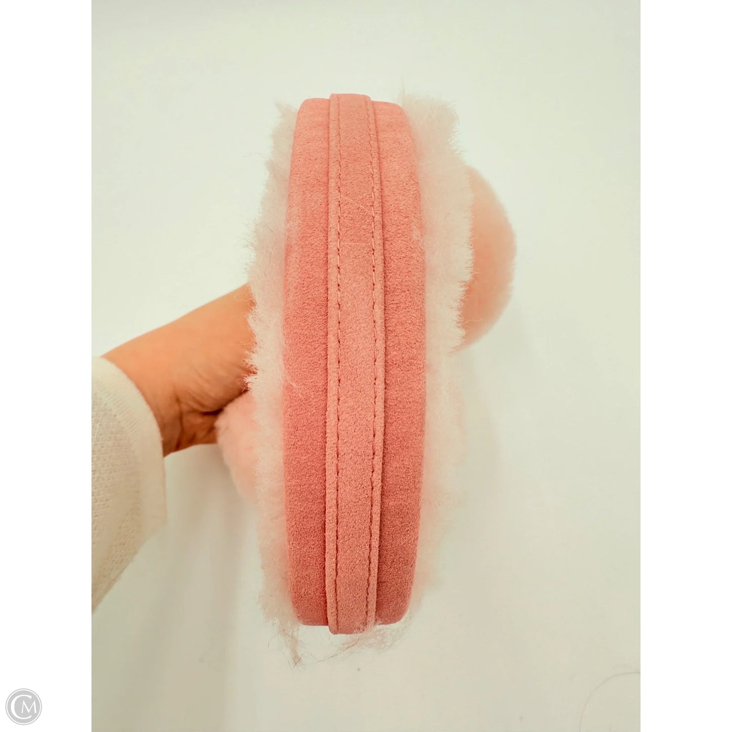 Accessory Designer Tag By Ugg