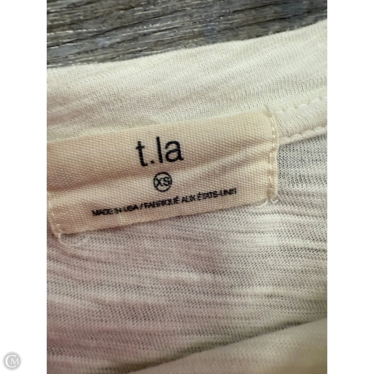 Top Short Sleeve By T.la In White, Size: Xs