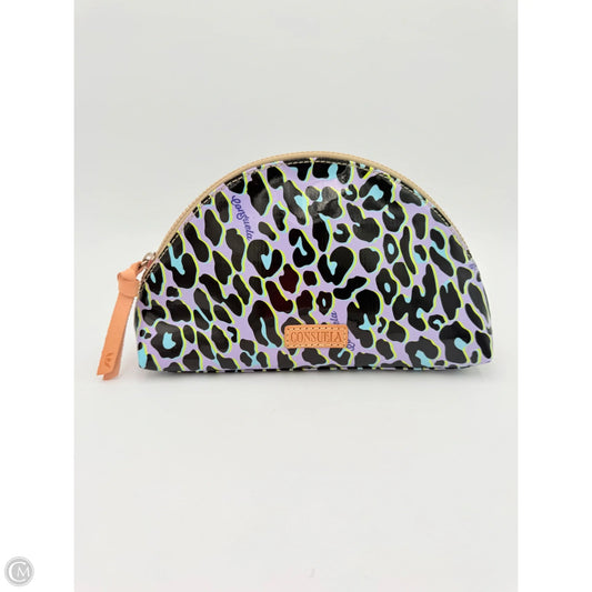 Makeup Bag By Consuela, Size: Medium