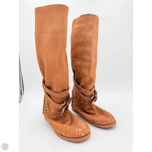 Boots Mid-calf Flats By Karma of Charme In Brown, Size: 9.5