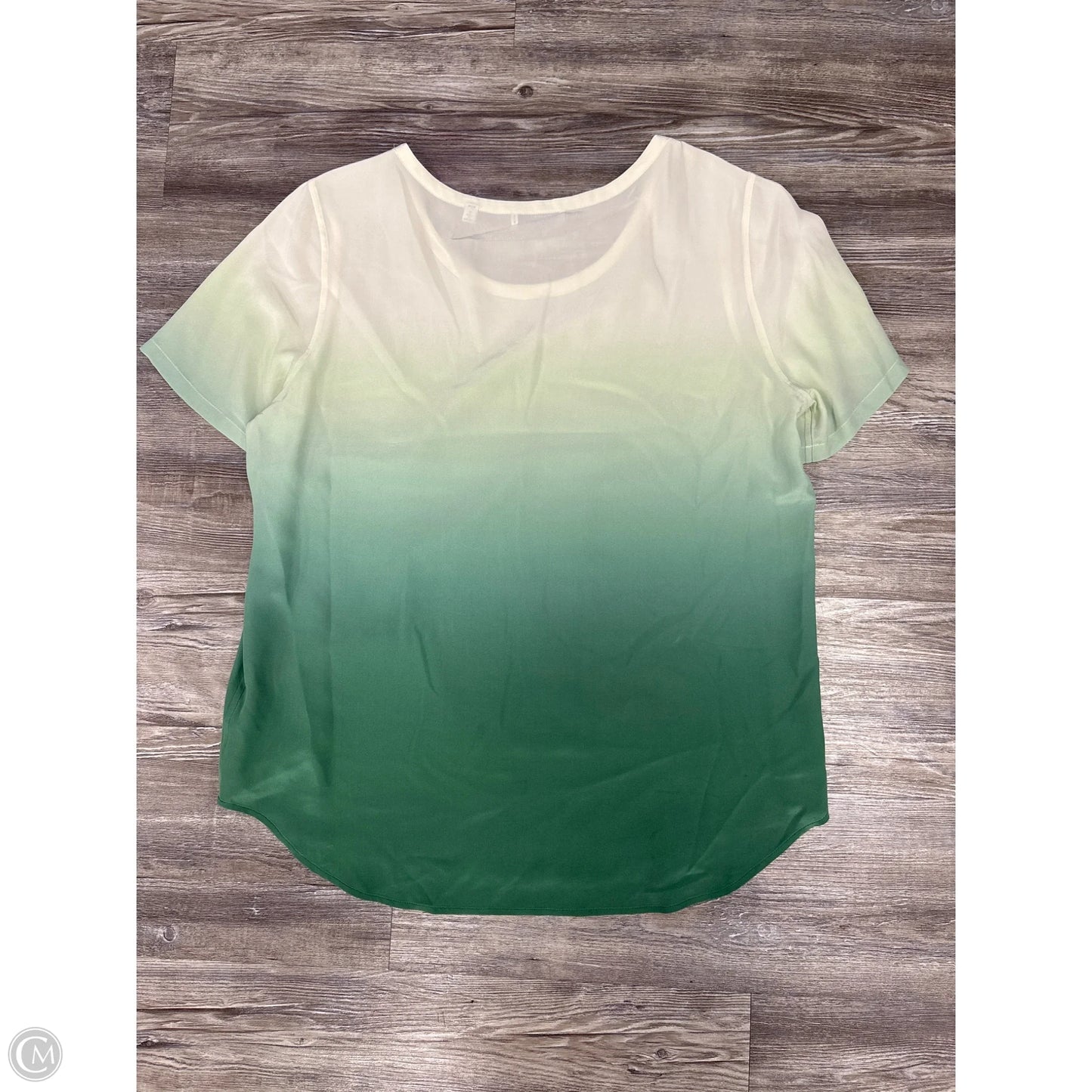 Top Short Sleeve By Equipment In Green, Size: Xl
