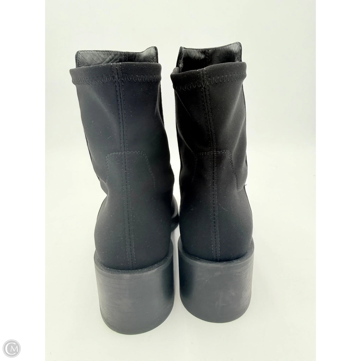 Boots Designer By Stuart Weitzman In Black, Size: 6.5