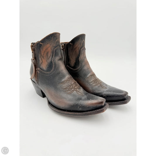 Boots Ankle Heels By Freebird In Grey, Size: 7