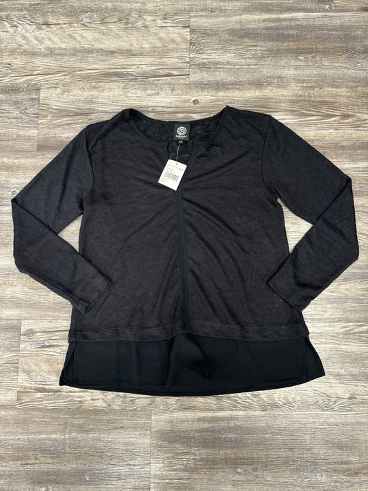 Top Long Sleeve By Bobeau In Black, Size: Sp