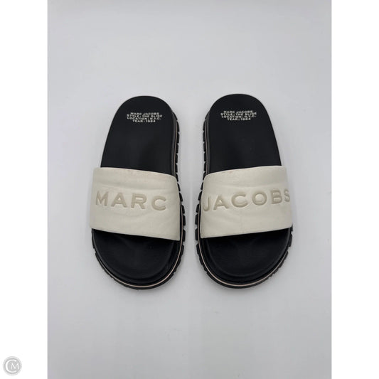 Shoes Designer By Marc Jacobs In Black & White, Size: 7