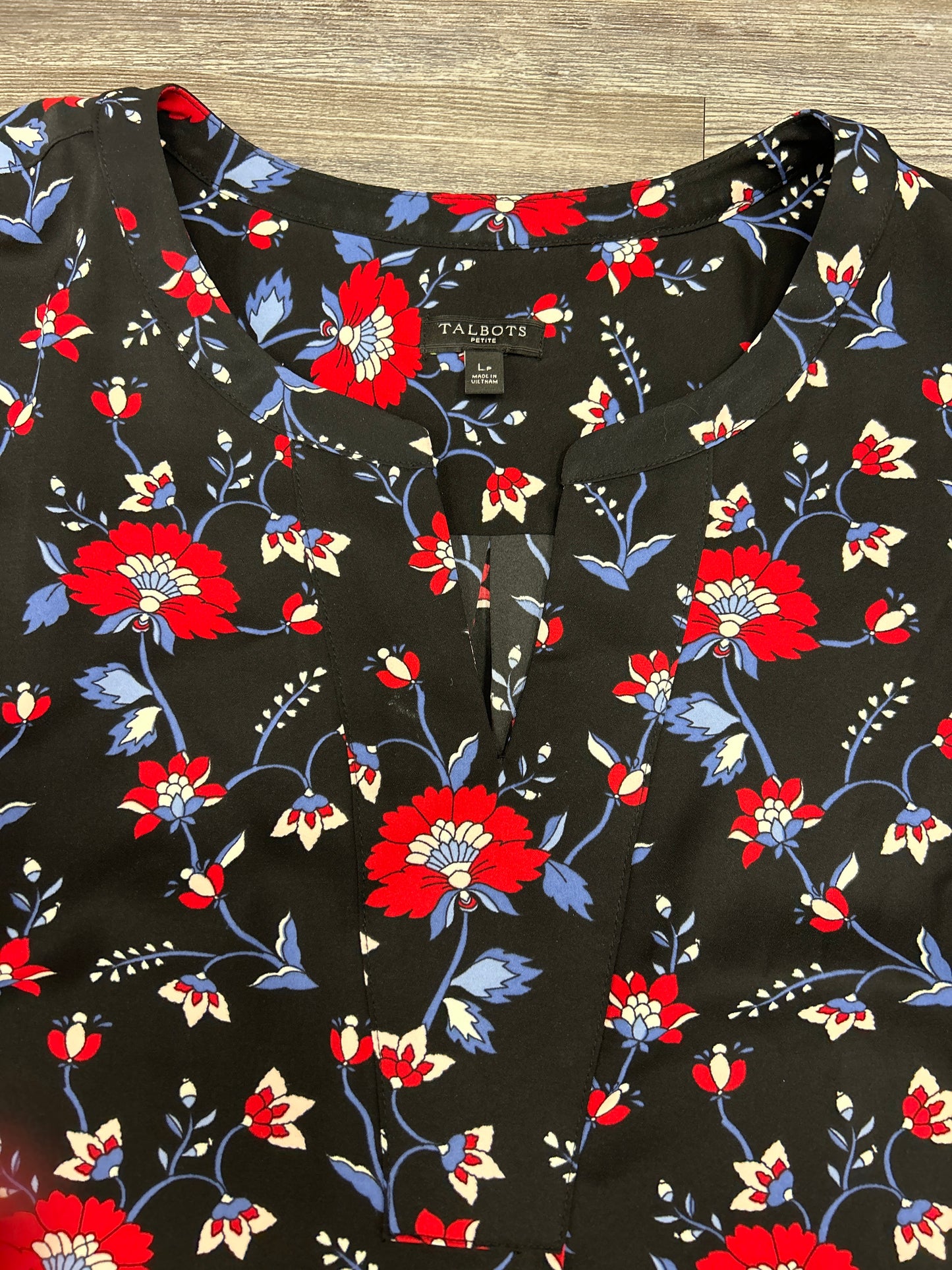 Top Short Sleeve By Talbots In Floral Print, Size: Lp