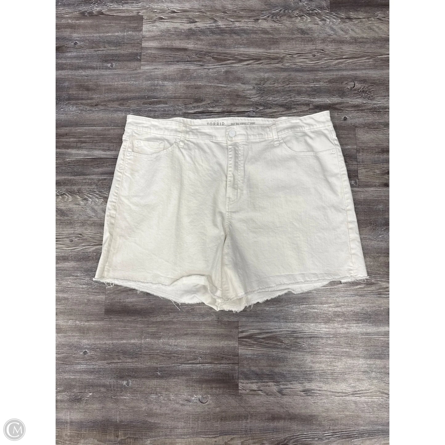 Shorts By Torrid In White, Size: 24