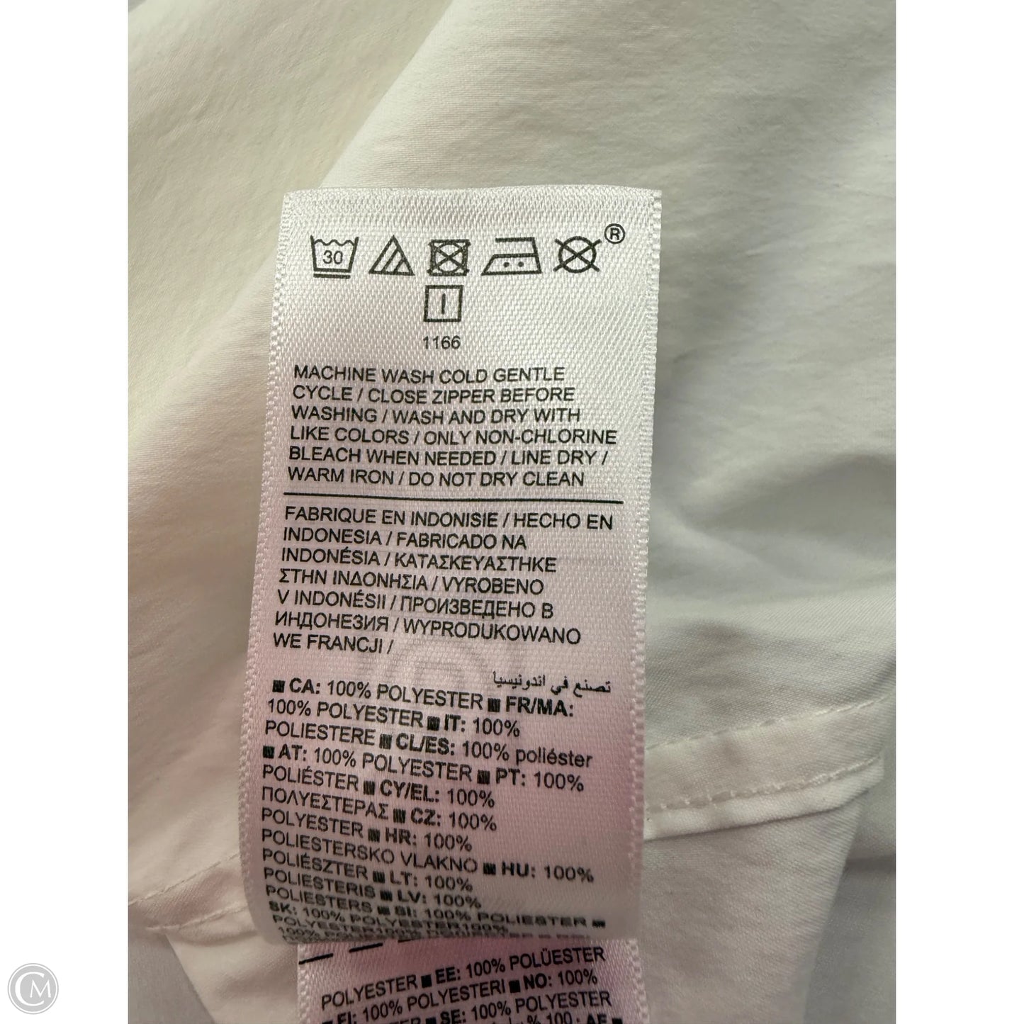 Top Long Sleeve By Athleta In White, Size: M