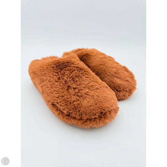 Slippers By Skims In Tan, Size: 6.5