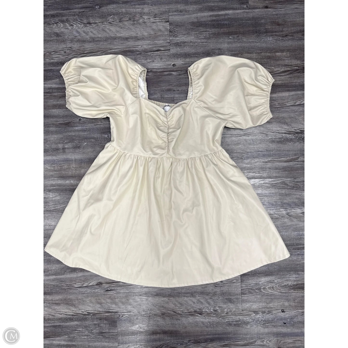 Dress Casual Short By Arula In Beige, Size: 3x