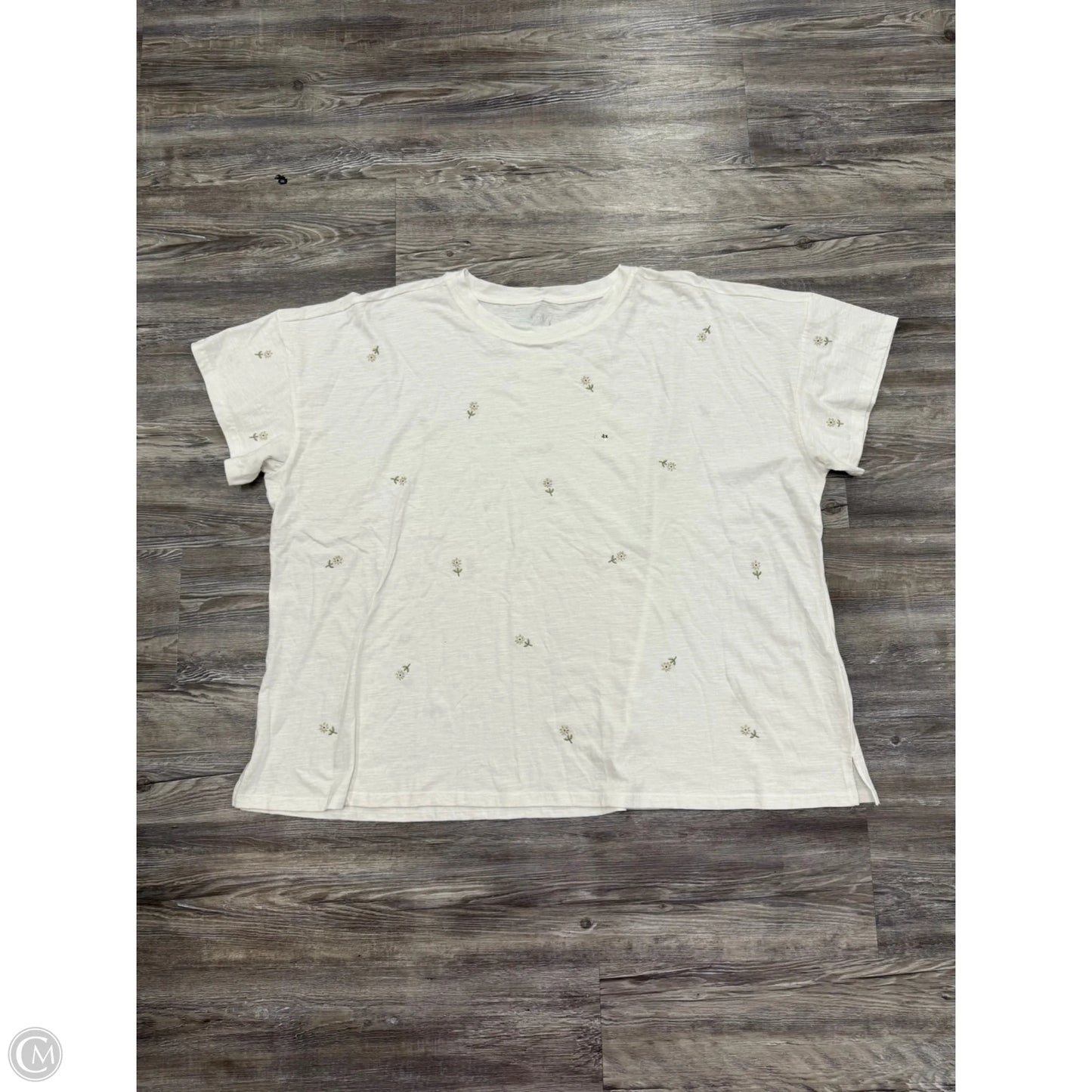 Top Short Sleeve By Maurices In White, Size: 4x