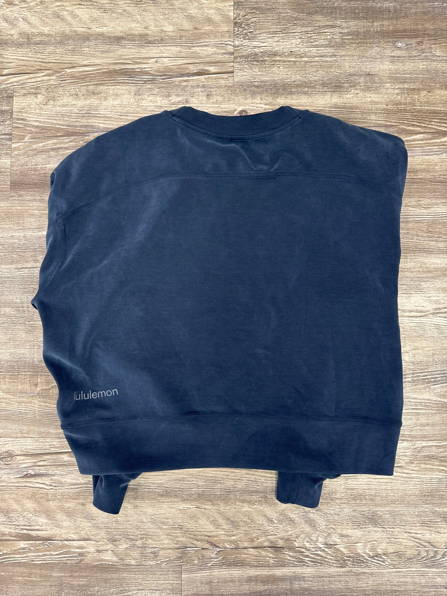 Athletic Sweatshirt Crewneck By Lululemon In Navy, Size: 6