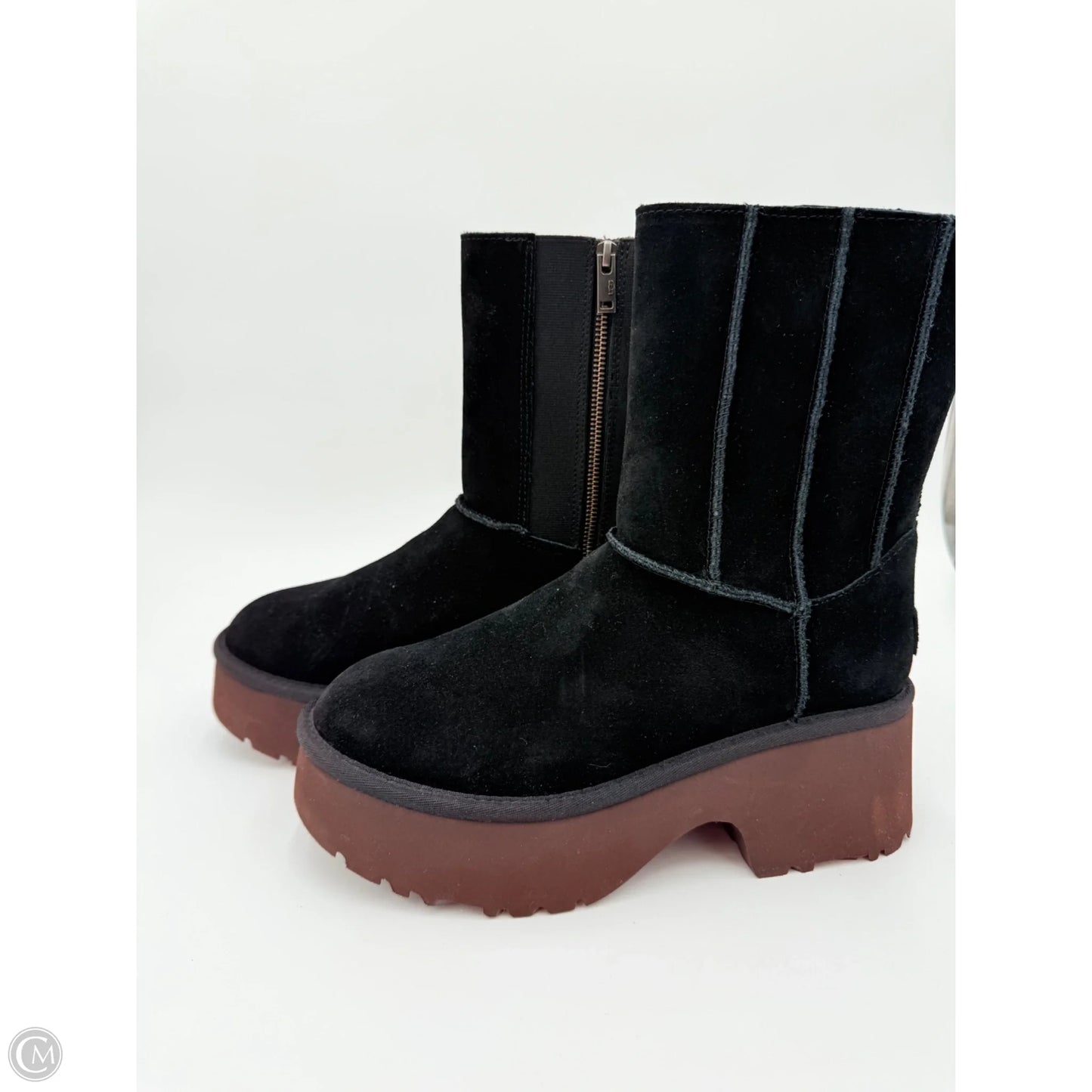 Boots Designer By Ugg In Black, Size: 10